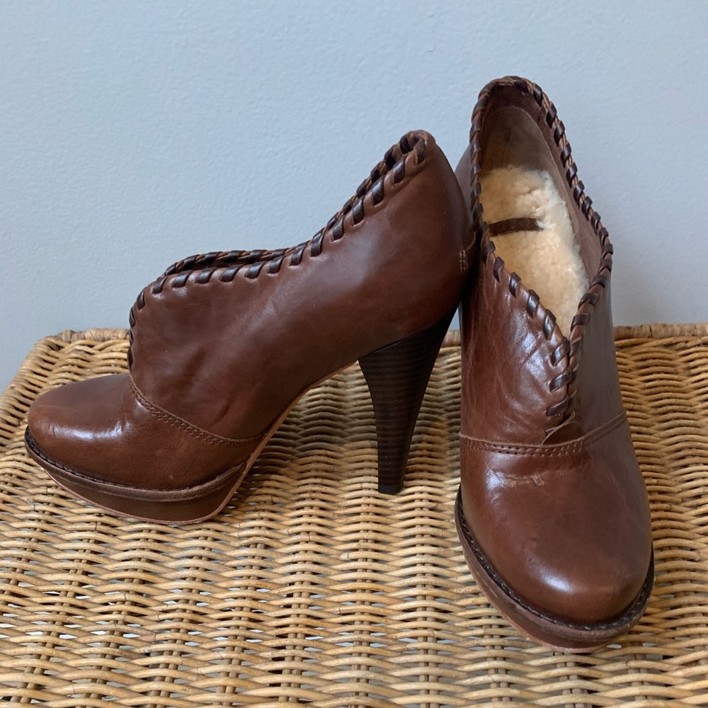 Ugg Jameson heel